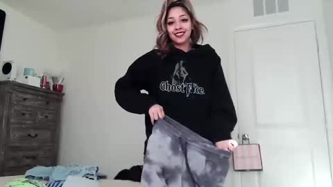 kaelagreen online show from 11, 9, 2025