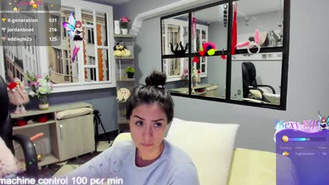 Snapshot of kagomme_h chatting on 18, 12, 2024 Antonella online show from 18, 12, 2024