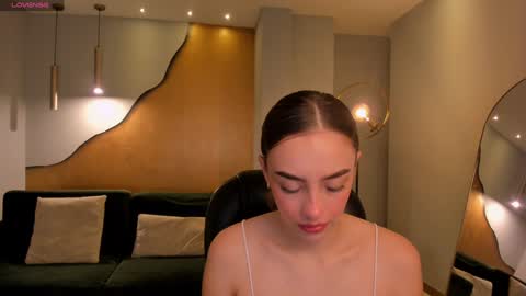 Kaia Ferreira online show from 31, 1, 2025
