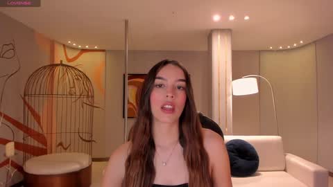 Kaia Ferreira online show from 4, 2, 2025