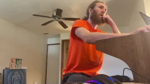 Kaiku77 online show from 10, 3, 2026