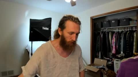 Snapshot of kaiku77 chatting on 1, 6, 2026 Kaiku77 online show from 1, 6, 2026