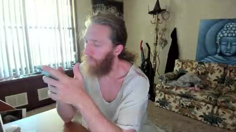 Snapshot of kaiku77 chatting on 2, 7, 2026 Kaiku77 online show from 2, 7, 2026