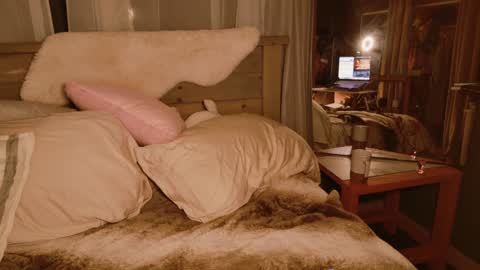 Kailee Smile online show from 15, 1, 2026