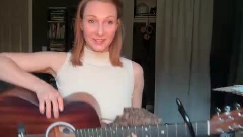Snapshot of kaileeshy chatting on 17, 6, 2026 Kailee Smile online show from 17, 6, 2026