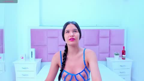 kelly online show from 28, 10, 2025