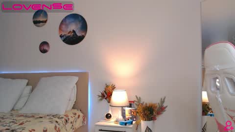 My name is Mia Pleasures to see you Lets have good time together online show from 22, 1, 2025