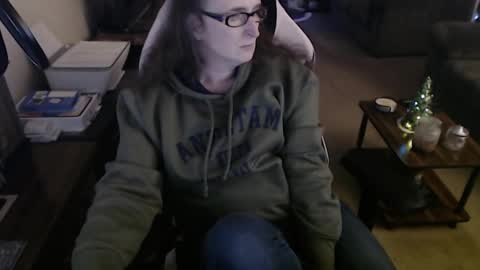 Snapshot of kait331 chatting on 2, 12, 2024 Camprincess331 online show from 2, 12, 2024