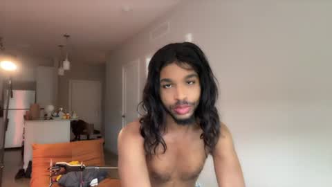 Snapshot of kaitemptation chatting on 5, 7, 2026 Malakai Kai or Ky online show from 5, 7, 2026