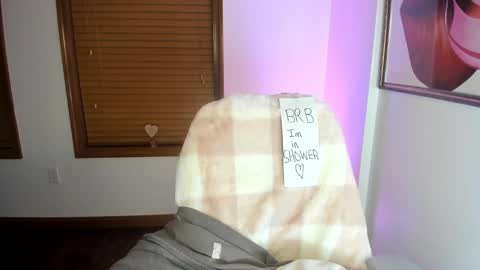 Kaiya    online show from 8, 3, 2025