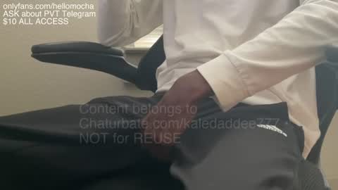 Snapshot of kaledaddee777 chatting on 8, 6, 2026 Silk Chocolate online show from 8, 6, 2026
