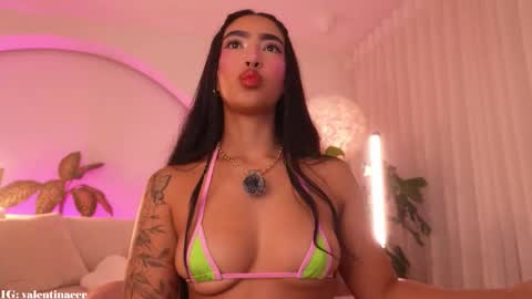 Snapshot of kali_hiill chatting on 25, 11, 2025 Sweet Kali online show from 25, 11, 2025