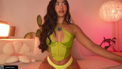 Snapshot of kali_hiill chatting on 5, 4, 2026 Sweet Kali online show from 5, 4, 2026