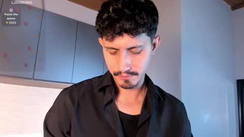 Snapshot of kamal_wolff chatting on 24, 2, 2026 jhon online show from 24, 2, 2026