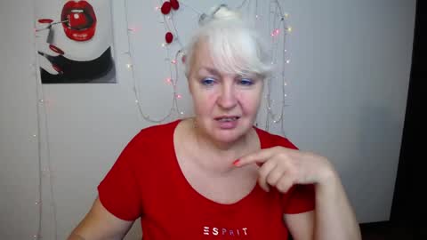 Snapshot of kamaliasim chatting on 23, 5, 2026 KamaliaSim online show from 23, 5, 2026