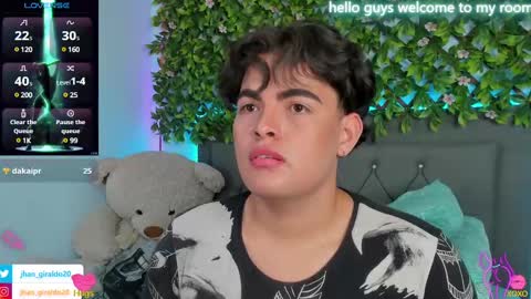 camilo  independent model online show from 25, 1, 2025