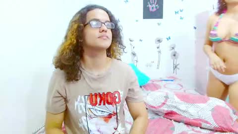 Snapshot of kami_chigiri chatting on 15, 12, 2024 Dante and Carolina independient model online show from 15, 12, 2024