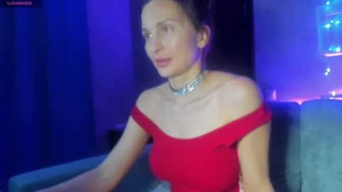 Kamila GMT2 Tue 10 AM - 4 PMWed 3-9 AM Thur 3-9 AM Fri 3-9 AM Sat 10 AM - 4 PM. online show from 6, 2, 2025