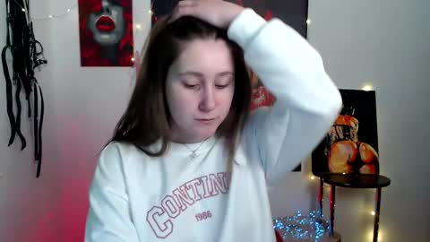 kamilla_love_ online show from 23, 3, 2026