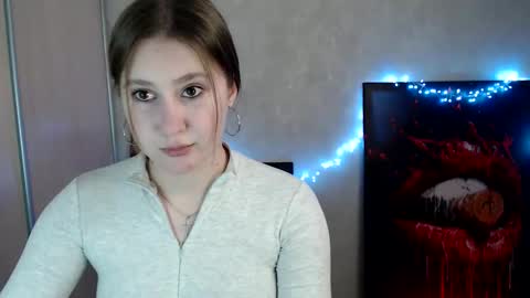 kamilla_love_ online show from 9, 4, 2026
