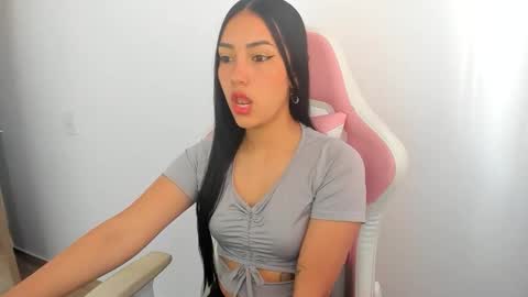 Snapshot of karely_sweet_ chatting on 20, 5, 2026 karely_sweet_ online show from 20, 5, 2026