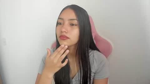 Snapshot of karely_sweet_ chatting on 19, 6, 2026 karely_sweet_ online show from 19, 6, 2026
