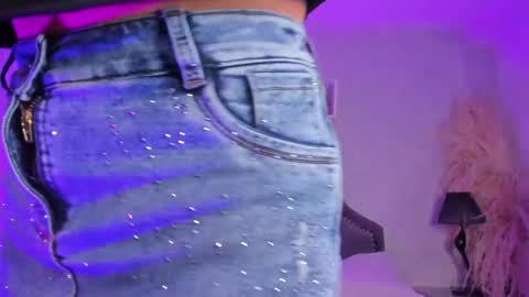 Snapshot of karelymitchel chatting on 21, 2, 2026 Karely online show from 21, 2, 2026