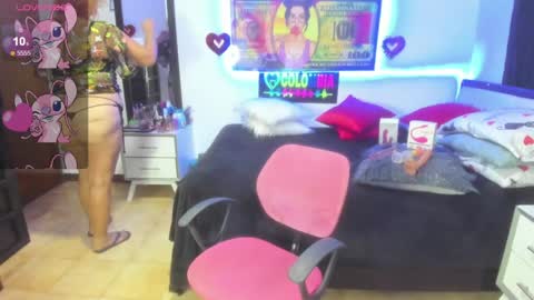 Snapshot of karen_milf_2 chatting on 31, 1, 2025 Karen online show from 31, 1, 2025