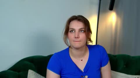 Snapshot of karenclarks chatting on 10, 9, 2025 Karen online show from 10, 9, 2025
