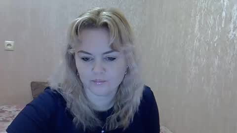 karennelsonx online show from 5, 1, 2025