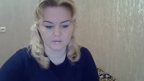 karennelsonx online show from 11, 2, 2025