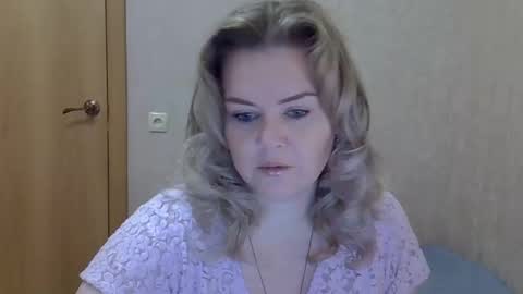 karennelsonx online show from 5, 12, 2025