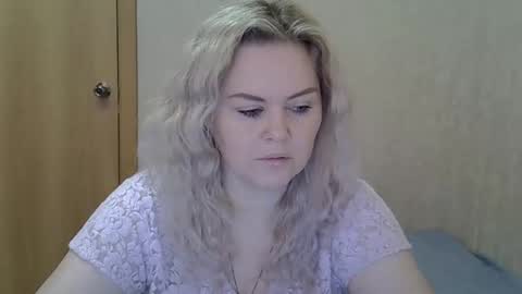 karennelsonx online show from 9, 2, 2026