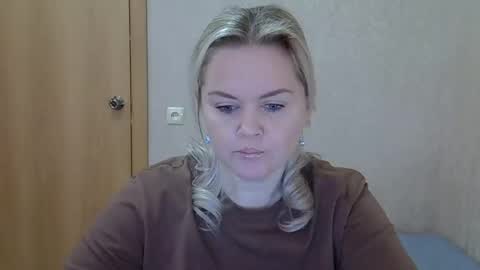 karennelsonx online show from 26, 2, 2026