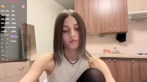 May online show from 28, 11, 2025