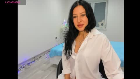 KarensVIP online show from 2, 1, 2025