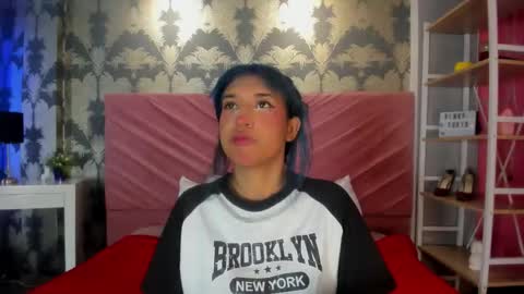 Snapshot of karin_ks chatting on 4, 11, 2025 Karina online show from 4, 11, 2025