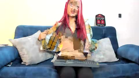 Snapshot of karina2smith chatting on 3, 12, 2024 karina online show from 3, 12, 2024
