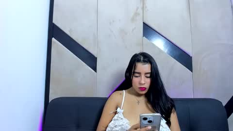 karina_aurora online show from 2, 3, 2025