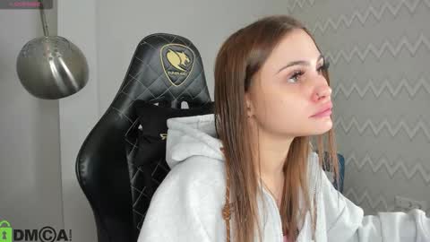 karina_broks online show from 2, 12, 2025