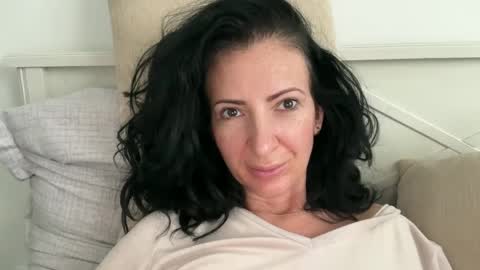 Snapshot of karinablair chatting on 4, 1, 2025 Karina online show from 4, 1, 2025