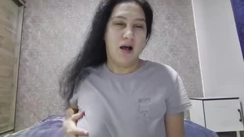 KarinaCecillia online show from 2, 3, 2026