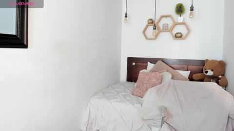 Snapshot of karinaebony_ chatting on 8, 2, 2025 Karina online show from 8, 2, 2025