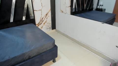 Snapshot of karinasimonz chatting on 12, 11, 2025 KarinaSimonz online show from 12, 11, 2025