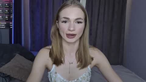 Snapshot of karinchik544 chatting on 5, 11, 2025 karinchik544 online show from 5, 11, 2025