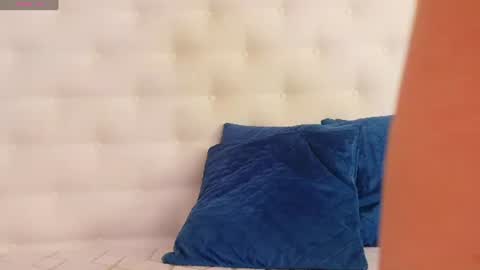 Snapshot of karissia_ chatting on 19, 6, 2026 KARISSIA online show from 19, 6, 2026
