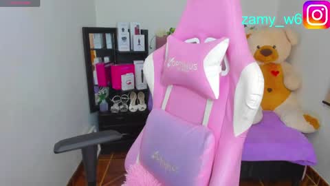 Snapshot of karla_cutee1 chatting on 20, 4, 2026 karla online show from 20, 4, 2026