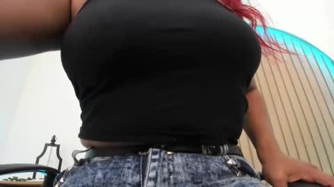 Snapshot of karla_gonzaless chatting on 19, 2, 2026 Karla Gonzaless online show from 19, 2, 2026