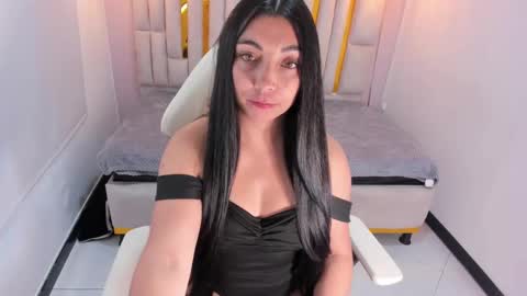 Karla  online show from 10, 3, 2025