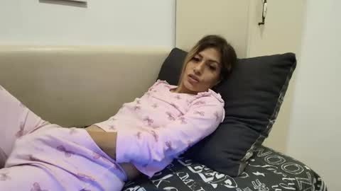 Crystyna online show from 26, 10, 2025